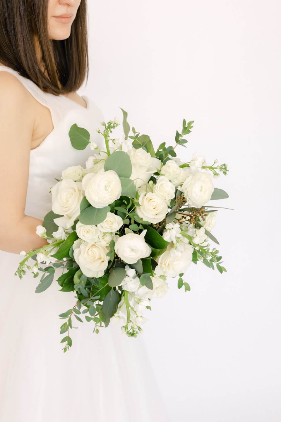 Classique Blanc || bridal bouquet