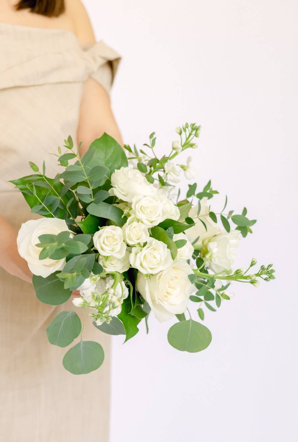 Classique Blanc || bridesmaid bouquet